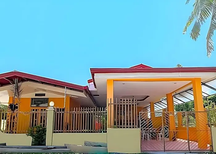 Jessa's 5 Guests House ゲストハウス